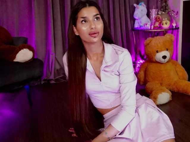 ZariaaVera live cam on BongaCams