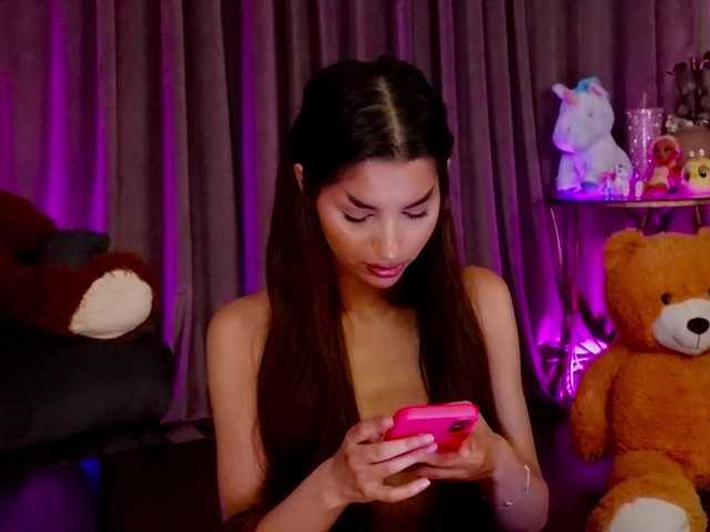 ZariaaVera live cam on BongaCams