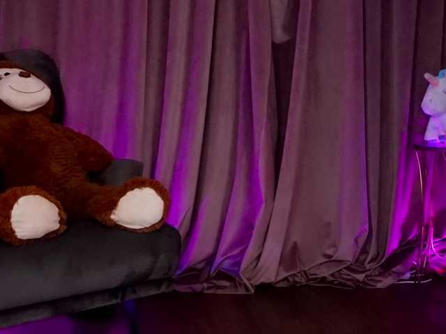 ZariaaVera live cam on BongaCams