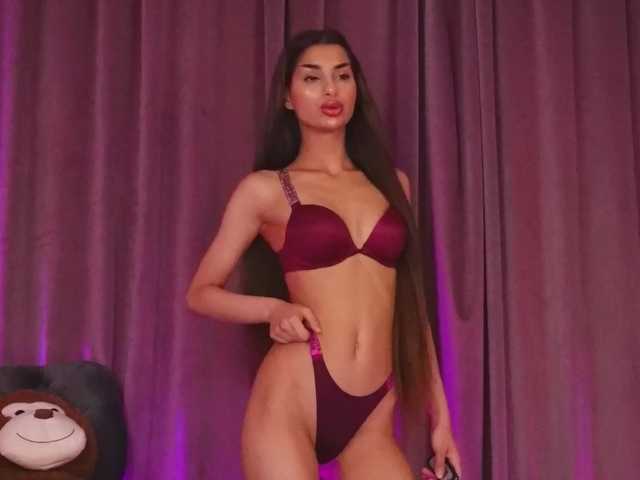 ZariaaVera live cam on BongaCams