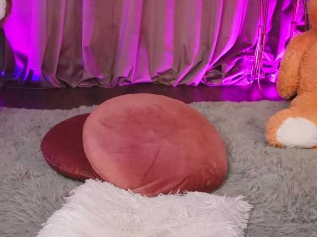 ZariaaVera live cam on BongaCams