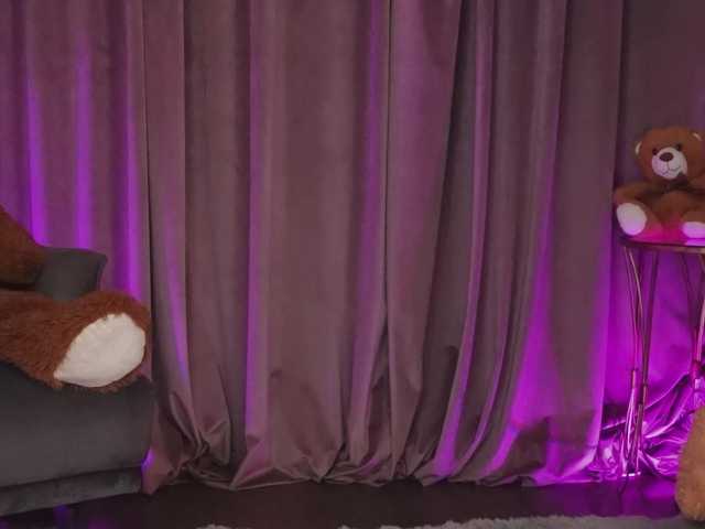 ZariaaVera live cam on BongaCams