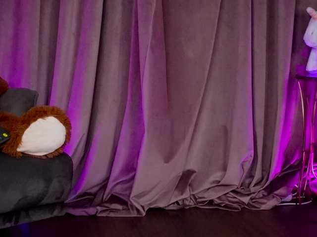 ZariaaVera live cam on BongaCams