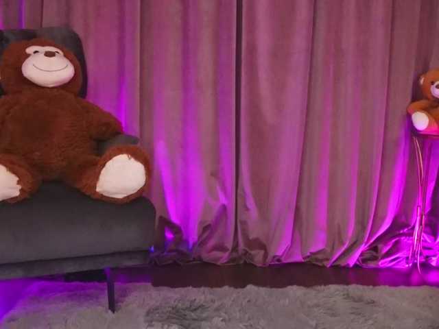 ZariaaVera live cam on BongaCams