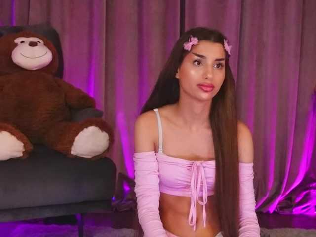 ZariaaVera live cam on BongaCams