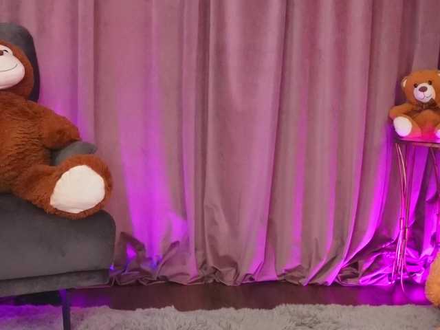 ZariaaVera live cam on BongaCams