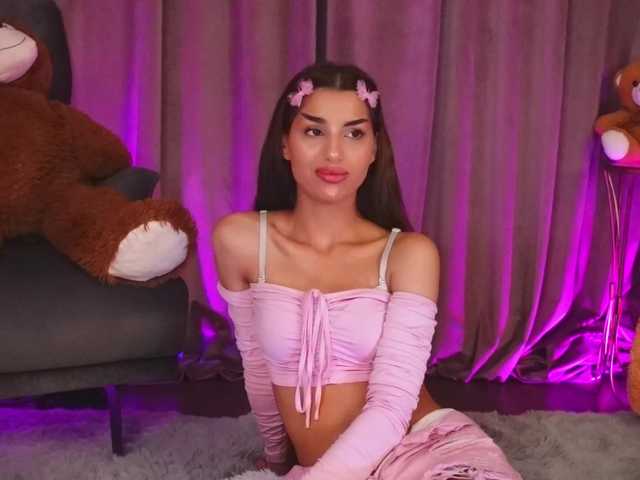 ZariaaVera live cam on BongaCams