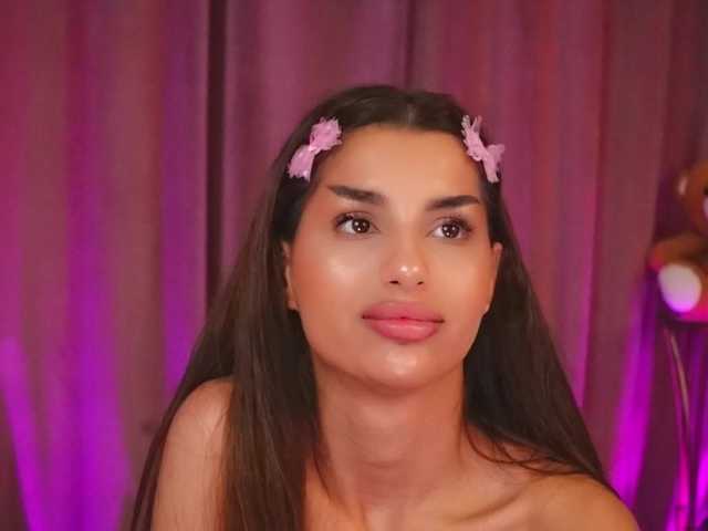 ZariaaVera live cam on BongaCams
