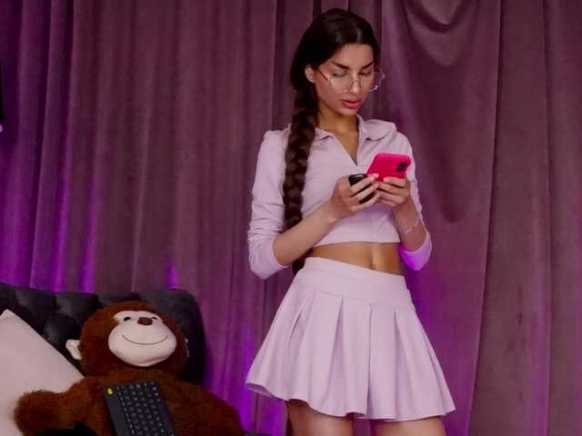 ZariaaVera live cam on BongaCams