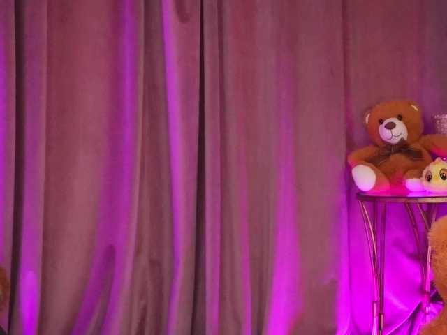 ZariaaVera live cam on BongaCams