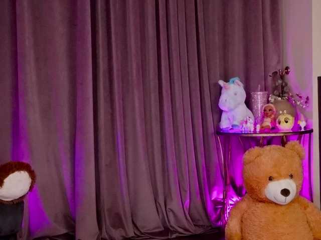 ZariaaVera live cam on BongaCams