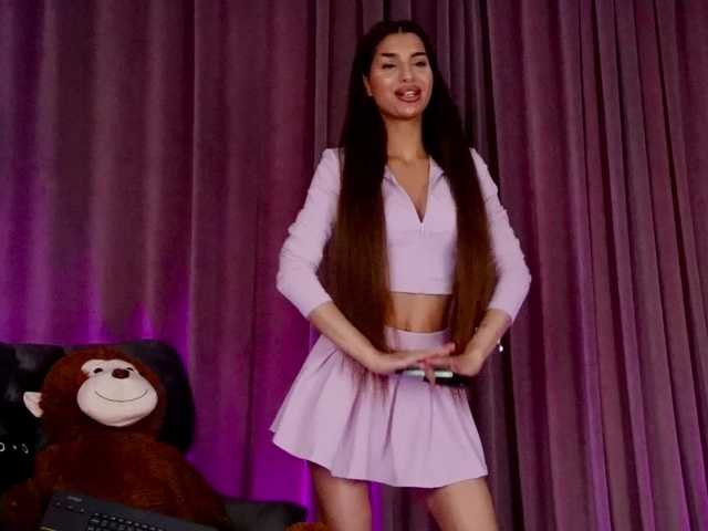 ZariaaVera live cam on BongaCams