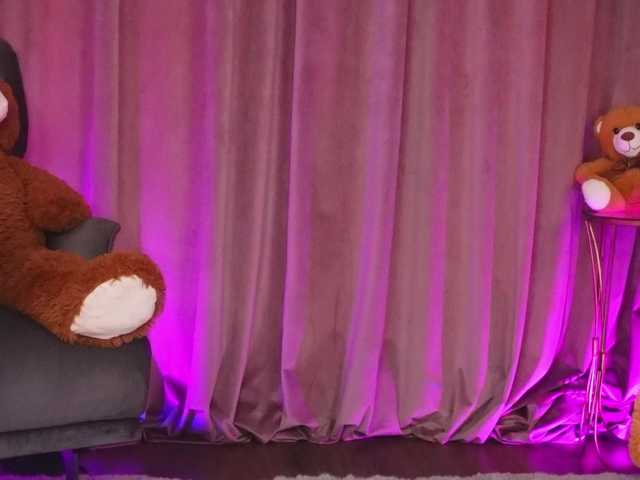 ZariaaVera live cam on BongaCams