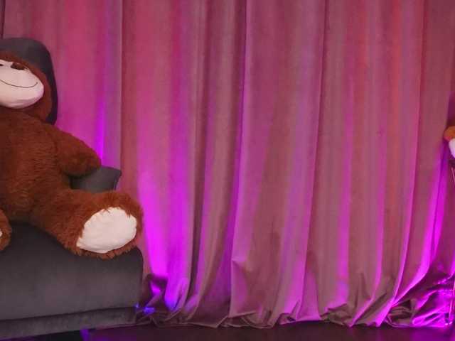 ZariaaVera live cam on BongaCams