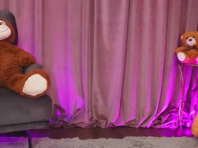 ZariaaVera live cam on BongaCams