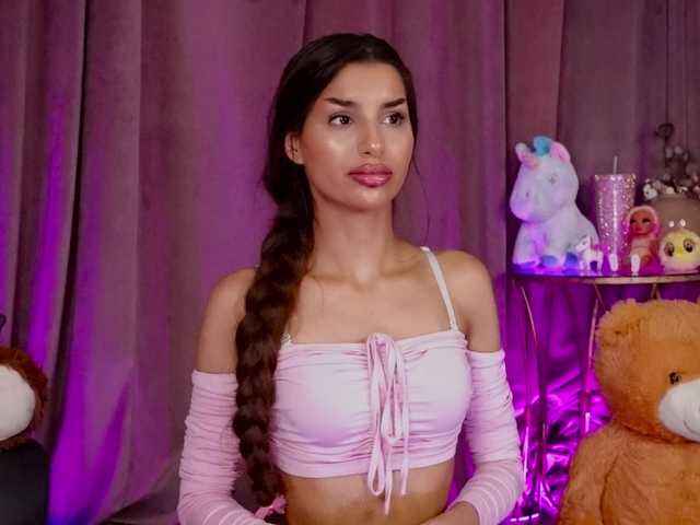 ZariaaVera live cam on BongaCams