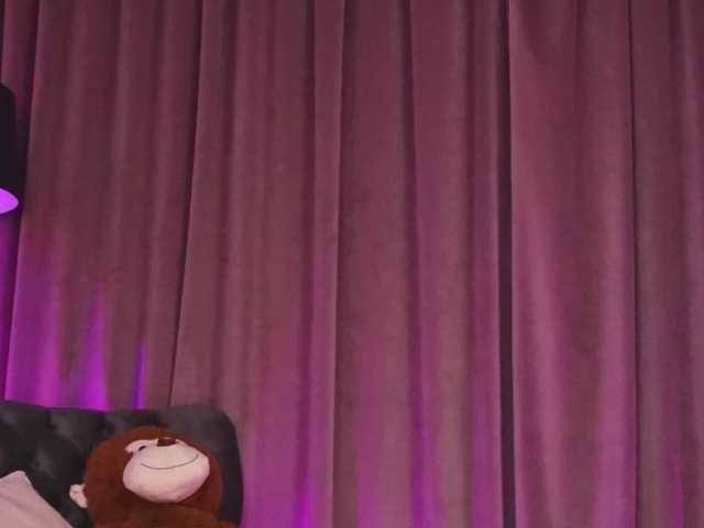 ZariaaVera live cam on BongaCams
