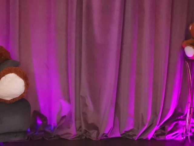 ZariaaVera live cam on BongaCams