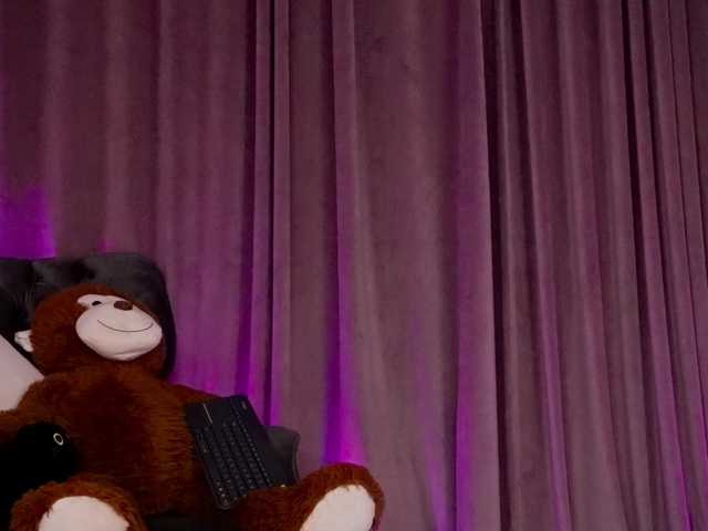 ZariaaVera live cam on BongaCams