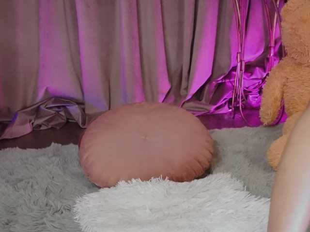 ZariaaVera's BongaCams show and profile