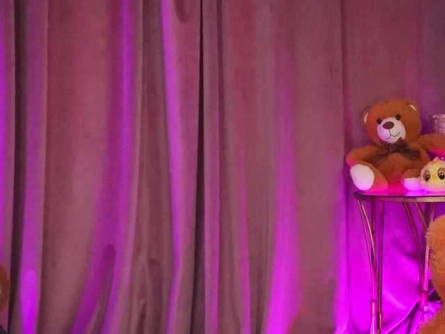 ZariaaVera live cam on BongaCams