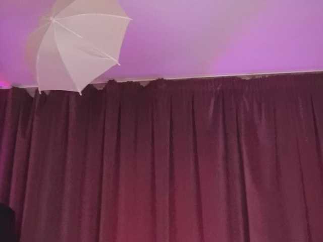 ZariaaVera live cam on BongaCams
