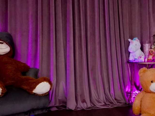 ZariaaVera live cam on BongaCams
