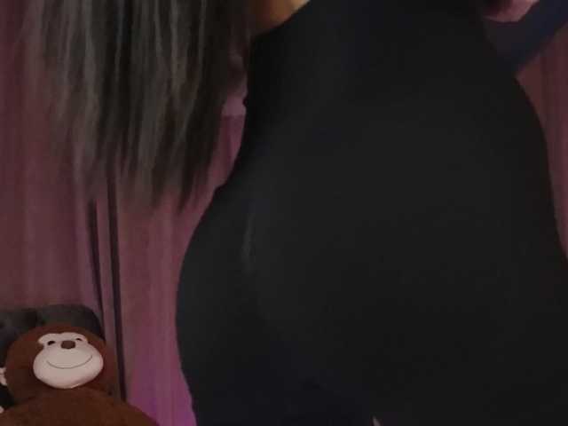 ZariaaVera's BongaCams show and profile