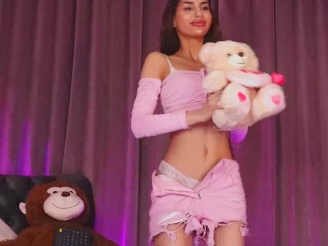 ZariaaVera live cam on BongaCams