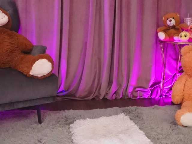 ZariaaVera live cam on BongaCams