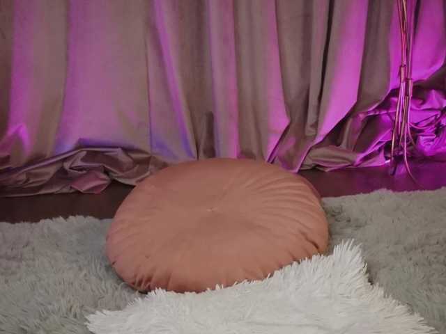 ZariaaVera's BongaCams show and profile