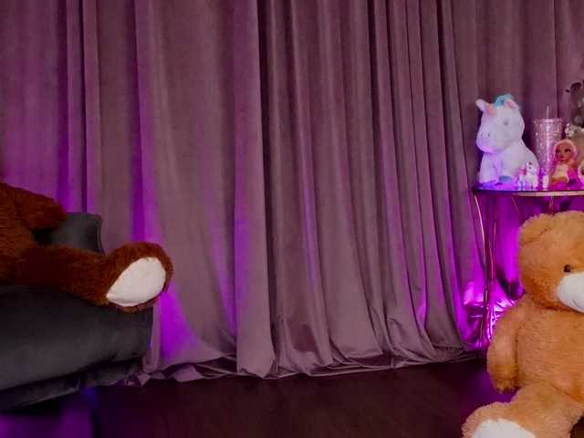 ZariaaVera live cam on BongaCams