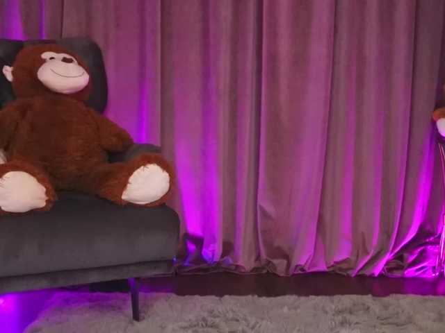 ZariaaVera live cam on BongaCams