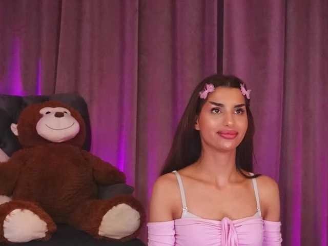 ZariaaVera live cam on BongaCams