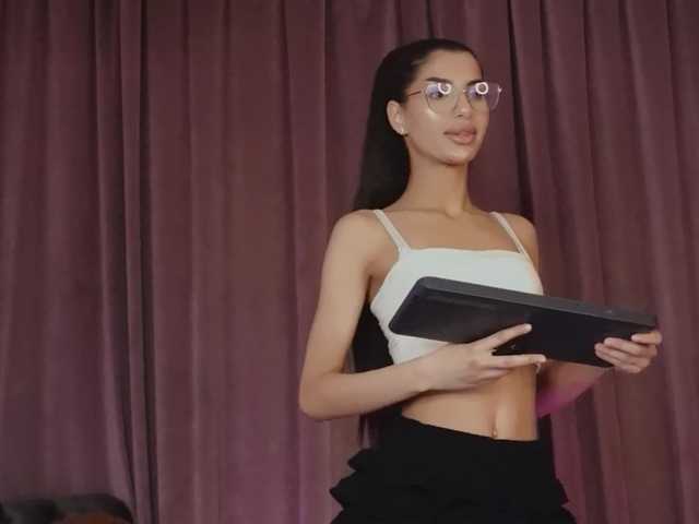 ZariaaVera's BongaCams show and profile