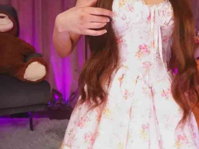 ZariaaVera webcam