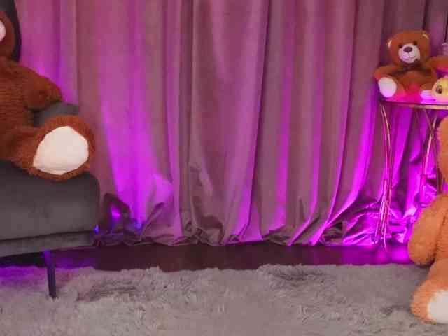 ZariaaVera webcam
