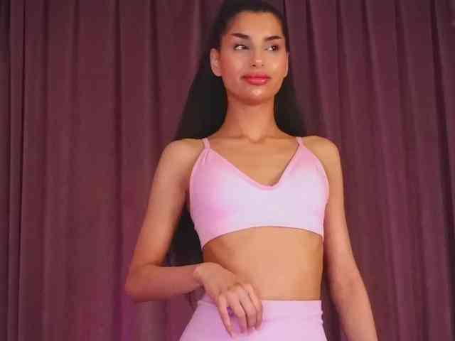 ZariaaVera webcam