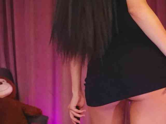 ZariaaVera Live Webcam on BongaCams