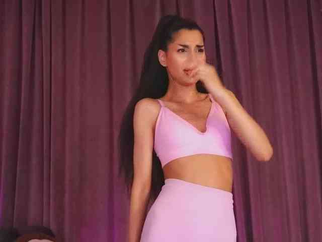 ZariaaVera webcam