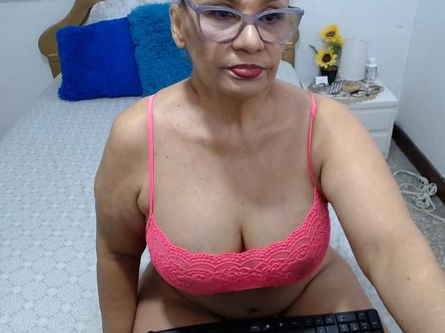 celin live cam on BongaCams