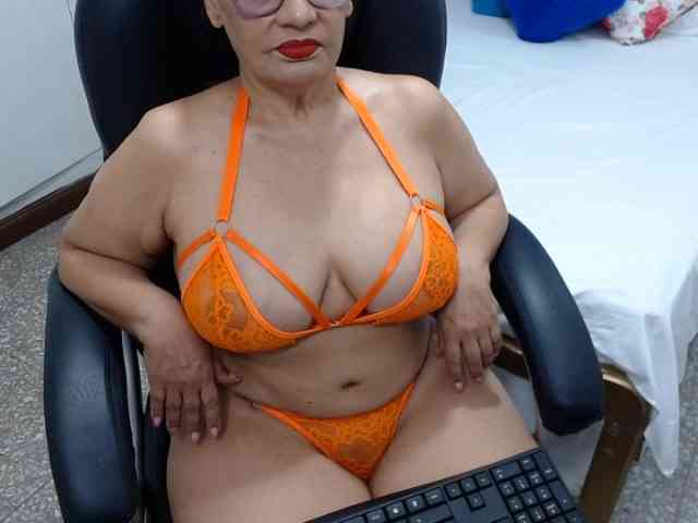 celin webcam
