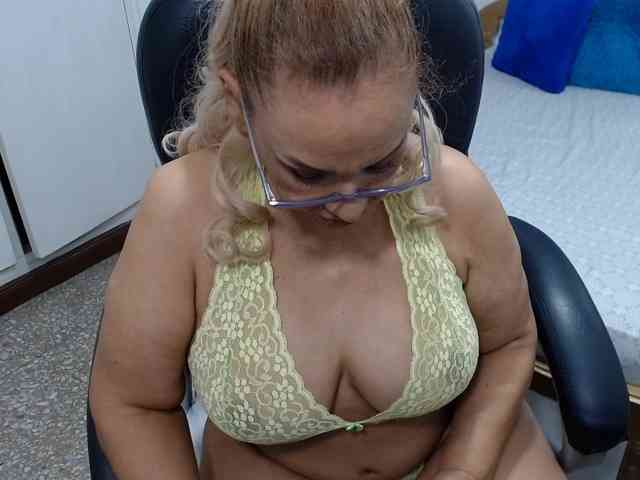 celin webcam
