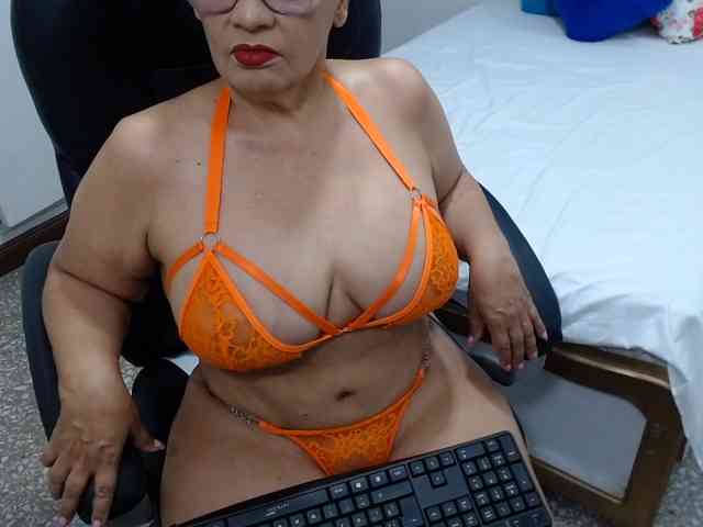 celin webcam