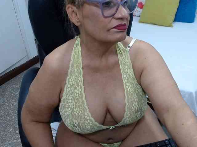 celin webcam