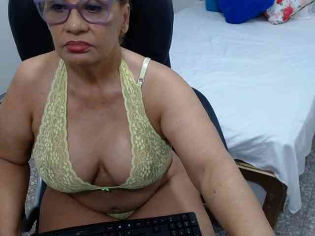 celin webcam