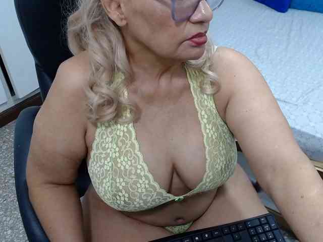 celin webcam