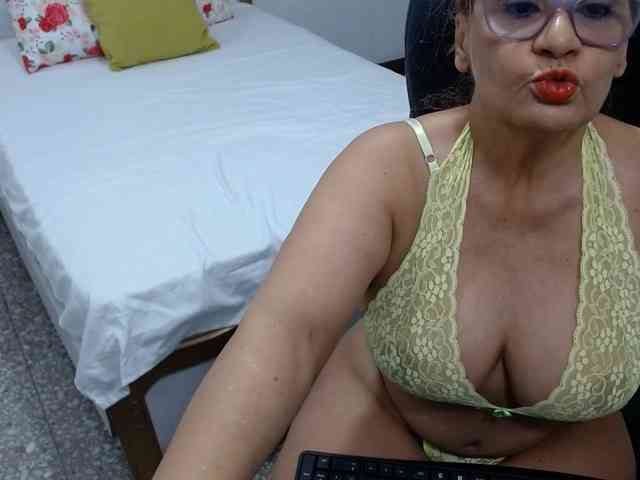 celin webcam