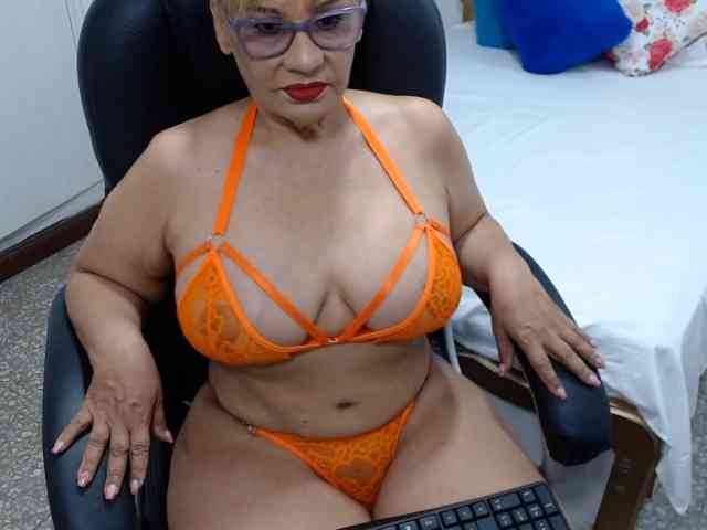 celin webcam
