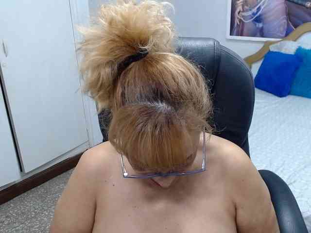 celin webcam